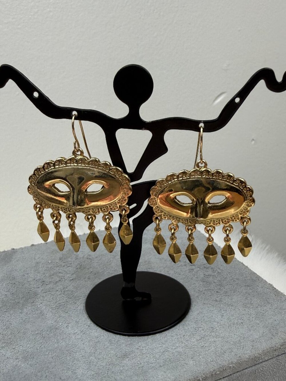 Vintage Gold Tone Mask Masquerade Dangle & Drop Pierced Earrings